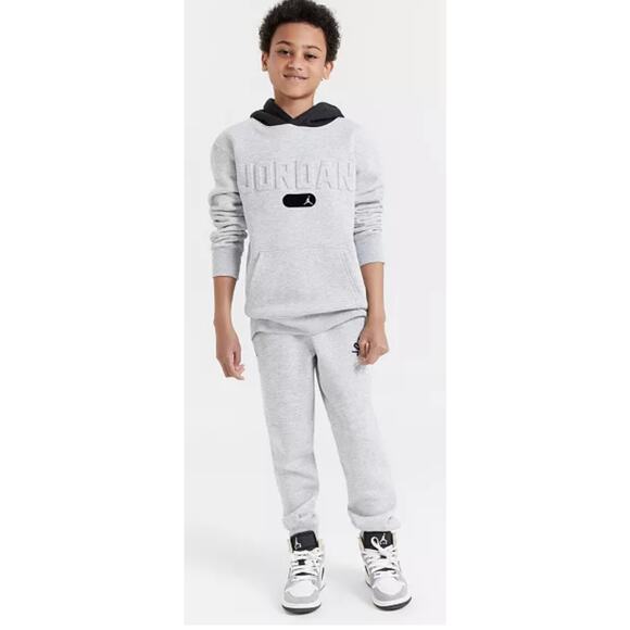 Jordans Boys Jogger Set Gray Black Fleece Pants Small Hoodie Medium Sporty Gym - Picture 1 of 16